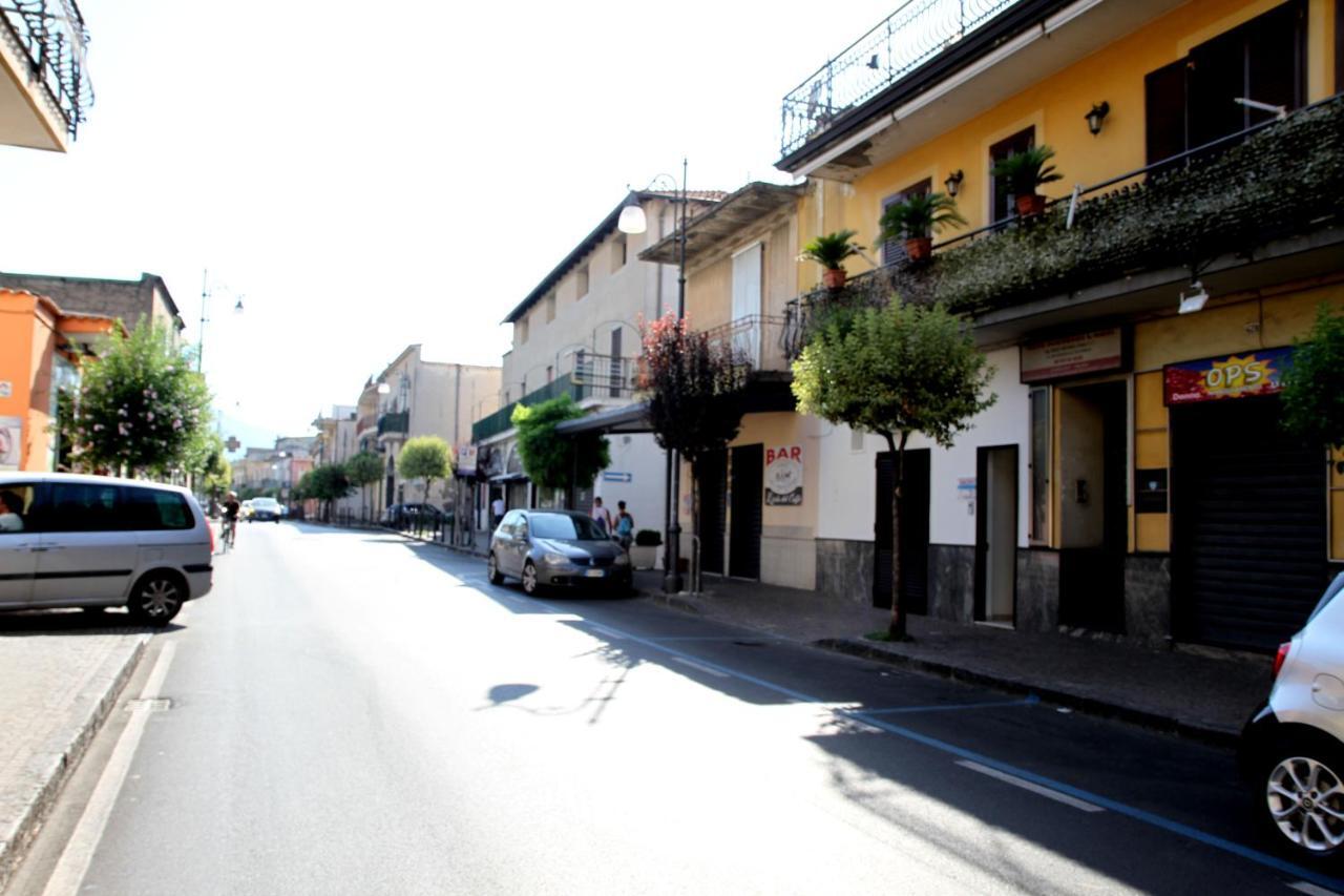 Giulia'S House Apartments Sant'Antonio Abate Exterior photo